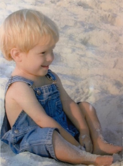 Baby Gunner at beach_1250.jpg